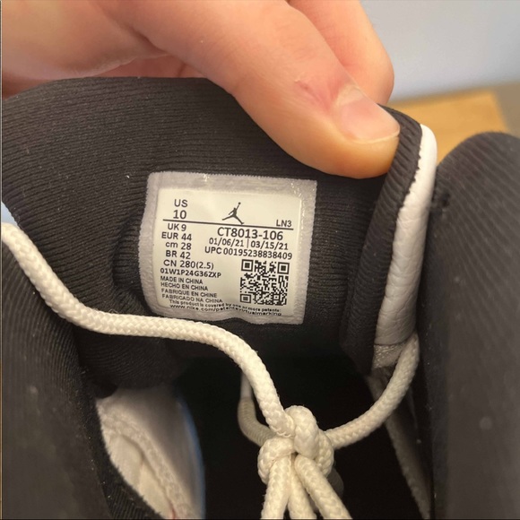 Jordan 12 Twist - Picture 7 of 10